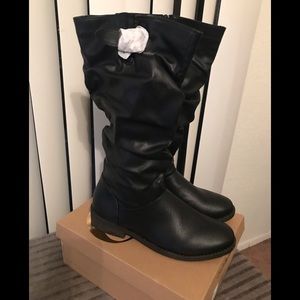 🔥NWT CHARLOTTE RUSSE BLACK BOOTS 🔥